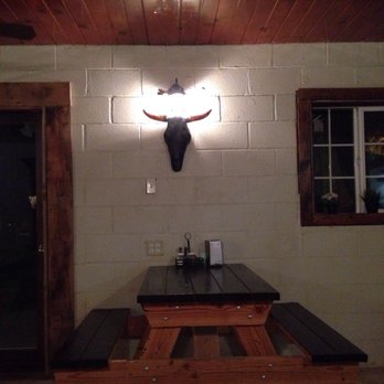 Olancha Cafe - Decor - American Near Me - Olancha, California