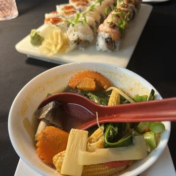 Neveyah Sushi & Thai Restaurant - Thai Near Me - Orlando, Florida Neveyah Sushi & Thai Restaurant - Thai Near Me - Orlando, Florida