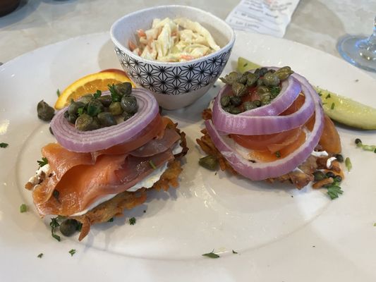 David's Delicatessen & Diner by null