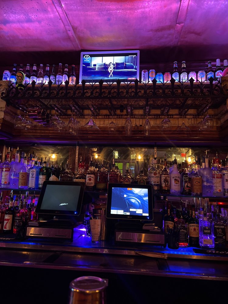 DUDLEY’S ON ANN Updated November 2024 58 Photos & 81 Reviews 42