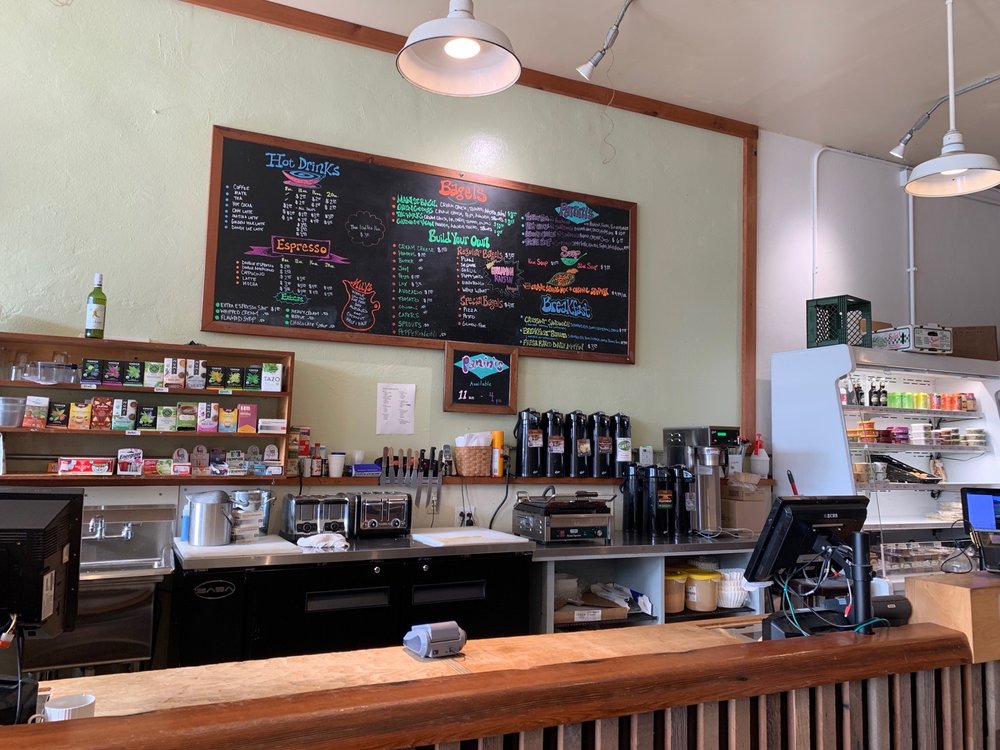 Arena Market & Cafe Logo