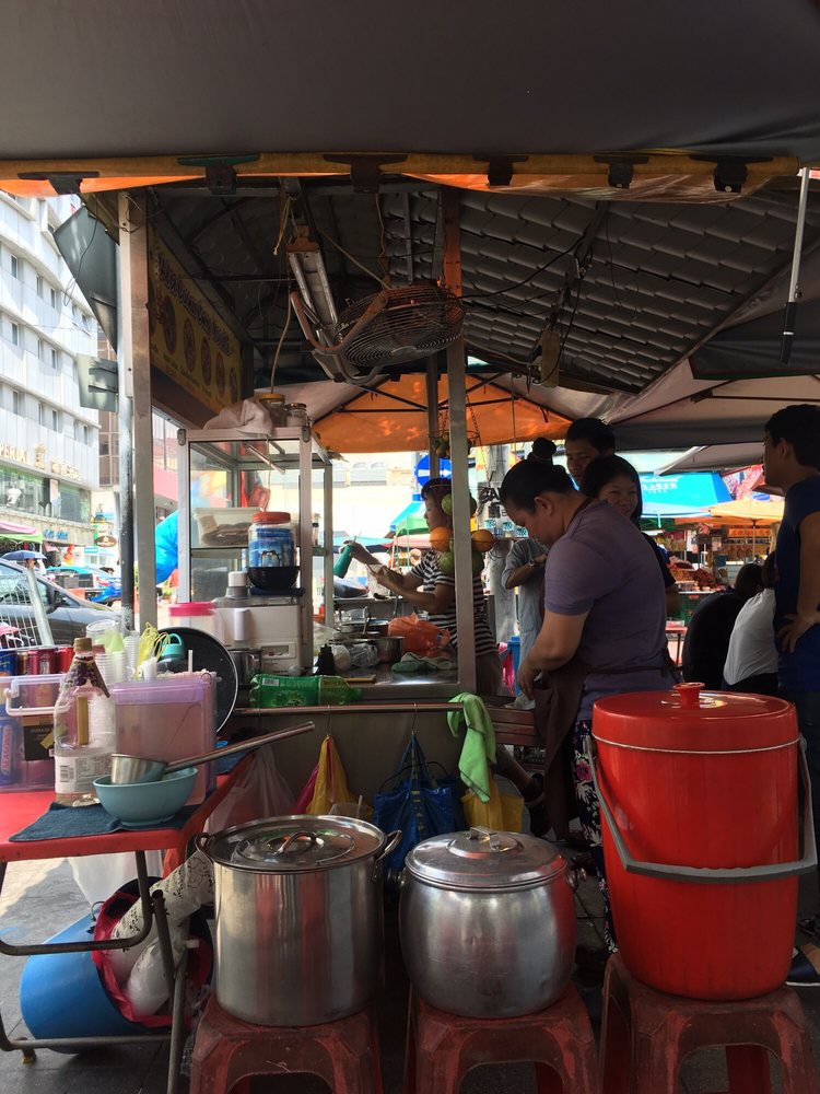 Alor Corner Curry Noodle