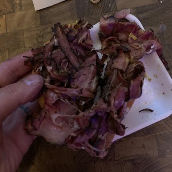 Bread Basket - Slimes, burnt garbage that they call pastrami. Wtf - Delis Near Me - Livonia, Michigan