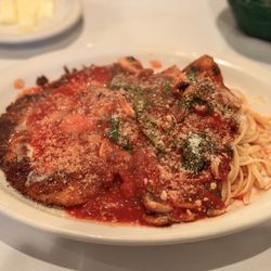 Palazzo Ristorante Italiano - Chicken parmigiana with mushrooms and potatoes (small)