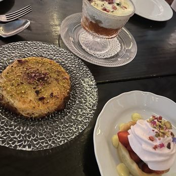 Suraya - Lebanese Near Me - Philadelphia, Pennsylvania