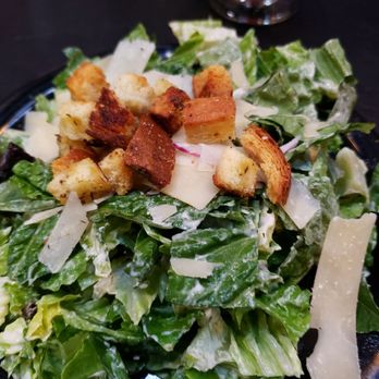 Maui Brewing - Cesar salad - Brewpubs Near Me - Lahaina, Hawaii