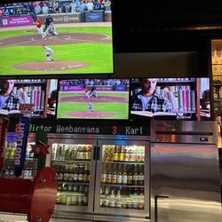 Burgers & Beer - Bar with plenty of variety and great seating