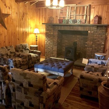 Utopia Salon and Day Spa - Adorable relaxation/waiting area in the spa! - Hair Salons Near Me - Hawley, Pennsylvania Utopia Salon and Day Spa - Adorable relaxation/waiting area in the spa! - Hair Salons Near Me - Hawley, Pennsylvania
