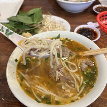 Pho Waipahu - Bun bo hue - Soup Near Me - Waipahu, Hawaii