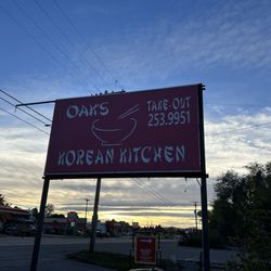 Oaks Korean Kitchen - Outside of restaurant sign