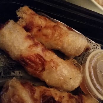 Veranda Noodle Bar - Fried spring rolls. Do not recommend. - Vietnamese Near Me - Portland, Maine Veranda Noodle Bar - Fried spring rolls. Do not recommend. - Vietnamese Near Me - Portland, Maine