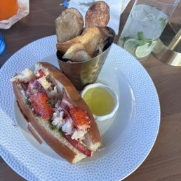 Lobster roll