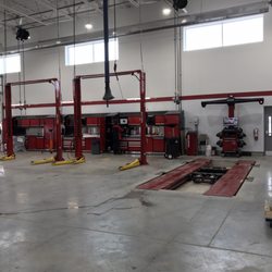 KIA Motors - 7 bay service area with brand new Equipment