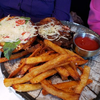 Besa - Chicken sandwich - New American Near Me - Detroit, Michigan