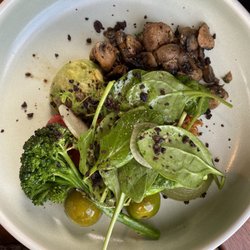 Robbie Brown's - Garden Brekky Bowl