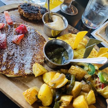 Iconos Gastro Cantina - Iconos Breakfast - brunch menu item - Mexican Near Me - Minneapolis, Minnesota Iconos Gastro Cantina - Iconos Breakfast - brunch menu item - Mexican Near Me - Minneapolis, Minnesota