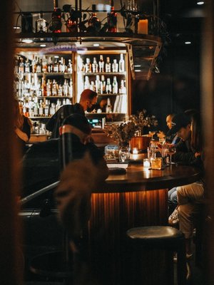 Bar Henry by null