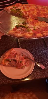 Dipiazza Pizzeria by null