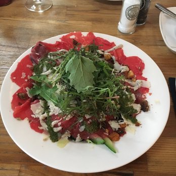 Restaurant Long Island - Carpaccio maaltijdsalade met truffelmayonaise - Brasseries Near Me - Hoofddorp, New Hampshire