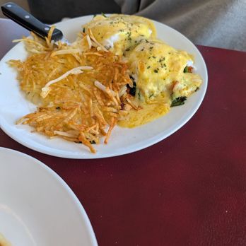 Strawberry Hill Diner - Diners Near Me - Tonopah, Nevada Strawberry Hill Diner - Diners Near Me - Tonopah, Nevada