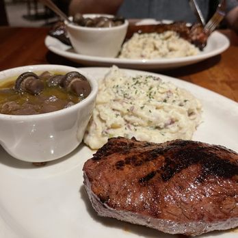 Charleston's - Top Sirloin - American Near Me - Indianapolis, Indiana