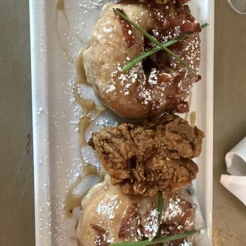 Great Maple - Fried Chicken & Doughnuts - New American Near Me - Newport Beach, California