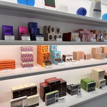 ROYCE Chocolate - Desserts Near Me - Boston, Massachusetts