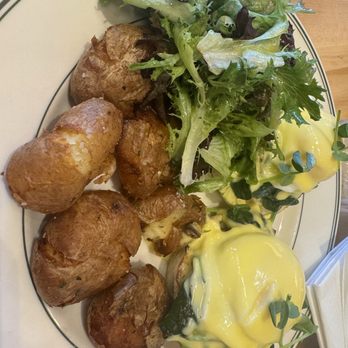 Waking Daisy - Breakfast & Brunch Near Me - Brookfield, Wisconsin Waking Daisy - Breakfast & Brunch Near Me - Brookfield, Wisconsin