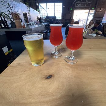 Cellarmaker Brewing Company - Breweries Near Me - Berkeley, California