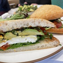 Avocado Burrata