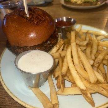 Layla's American Tavern - Nashville chicken sandwich - Wine Bars Near Me - Boston, Massachusetts