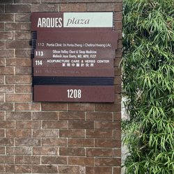 Silicon Valley Chest & Sleep Medicine - Located in an office park building.