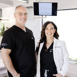 Kansas City Smiles & Co, Independence MO - Dr. Wesley Christian and Dr. Nikki Christian of Kansas City Smiles & Co. Offices in Independence, MO and Blue Springs, MO