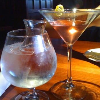J. Alexander's - Pomagranate Martini - New American Near Me - San Antonio, Texas