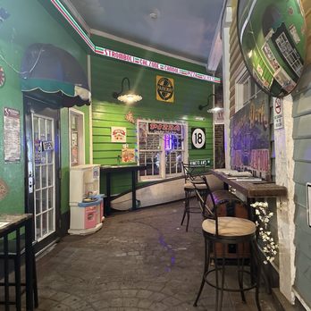 Pizzeria Di Giovanni - Pizza Near Me - Charleston, South Carolina