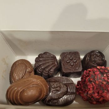 AJ Chocolate House - Chocolates - Chocolatiers & Shops Near Me - Winter Park, Florida
