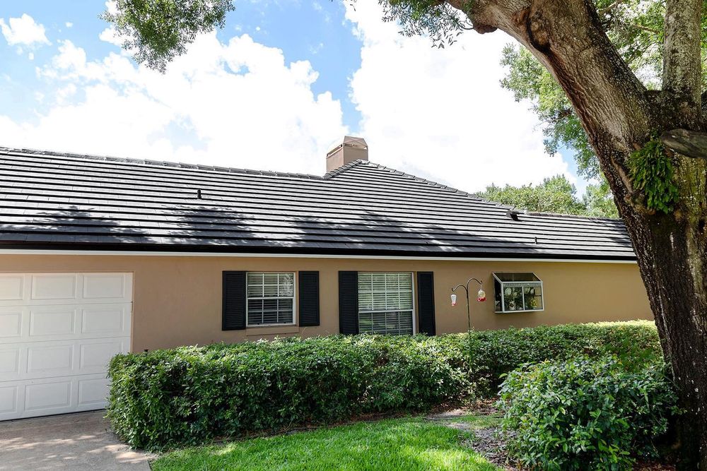 Slide of Universal Roof & Contracting