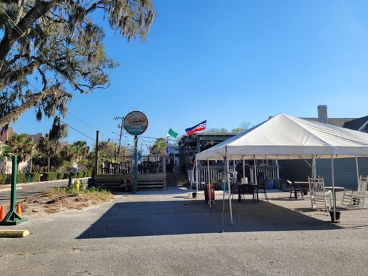 Tubby's Tank House Thunderbolt by null