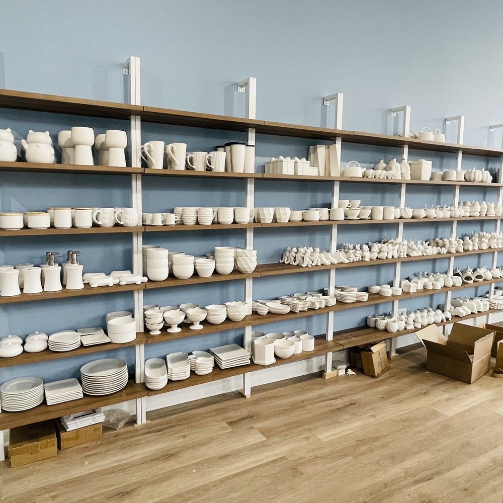 Freestyle Ceramics & Tufting - Paint-Your-Own Pottery Near Me - Chicago, Illinois