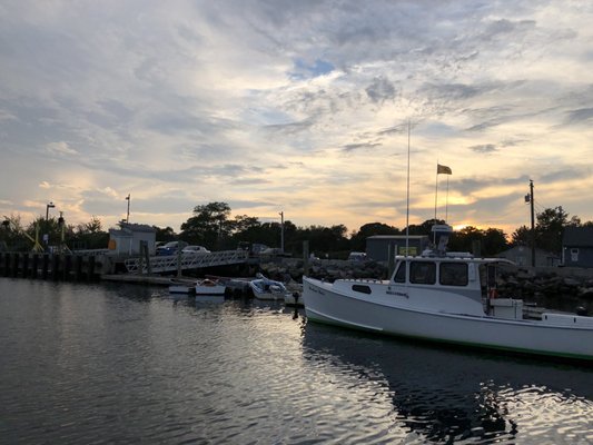 Rye Harbor Lobster Pound by null