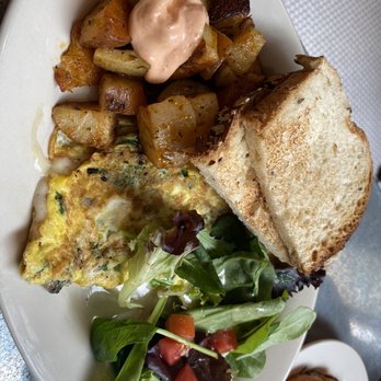 Cafe Bonjour - House Omelet - Breakfast & Brunch Near Me - Boston, Massachusetts