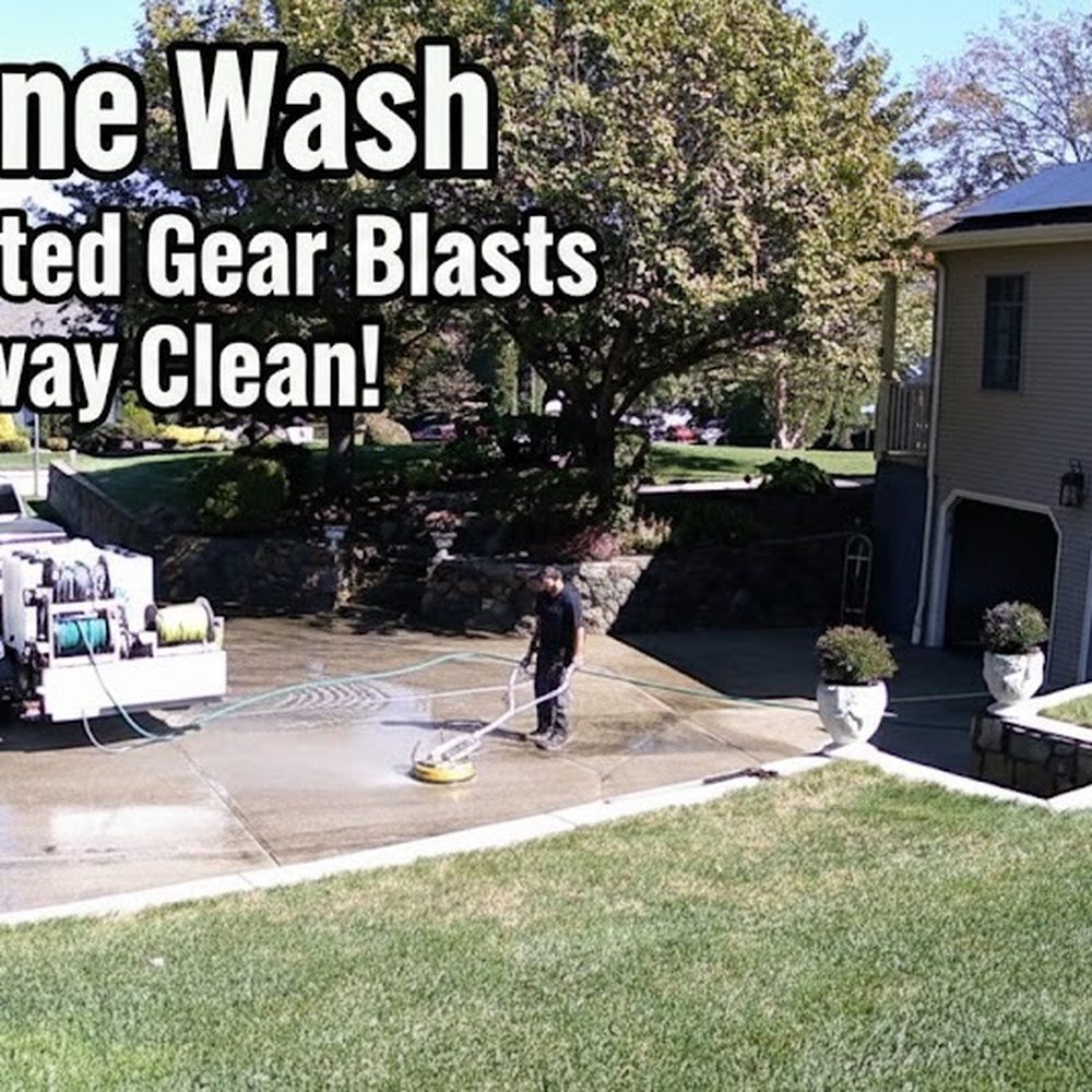 E&S Drone Wash - Man power washing our driveway - Pressure Washers Near Me E&S Drone Wash - Man power washing our driveway - Pressure Washers Near Me