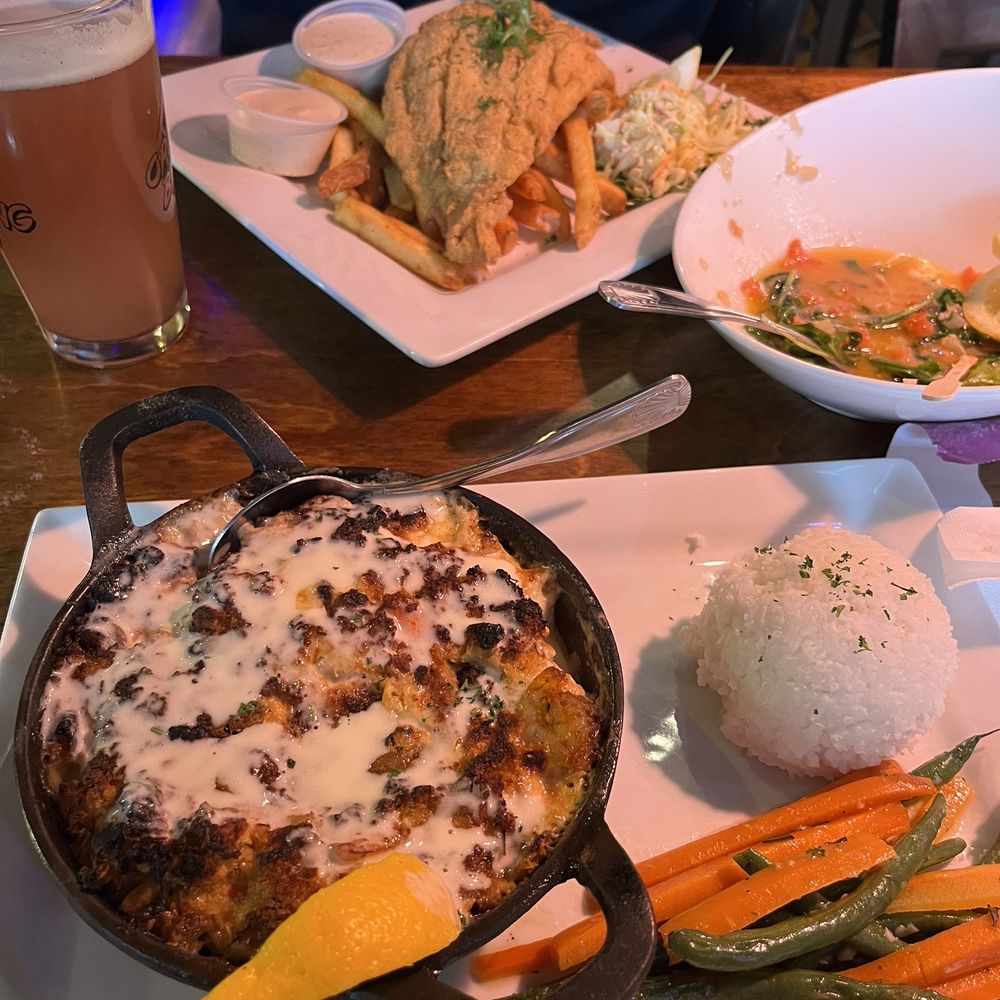 Geddy's - Surf and turf, seafood pie - Seafood Near Me - Bar Harbor, Maine Geddy's - Surf and turf, seafood pie - Seafood Near Me - Bar Harbor, Maine