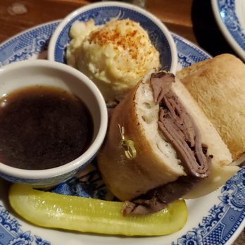 Dobbin House Tavern - French dip sandwich - Bars Near Me - Gettysburg, Pennsylvania