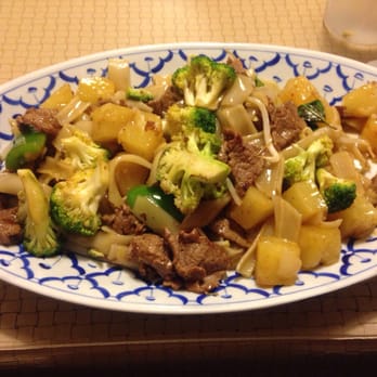 Thai Orchid - Pad Kae Mao with pineapple!! Yum!! - Thai Near Me - Wichita Falls, Texas
