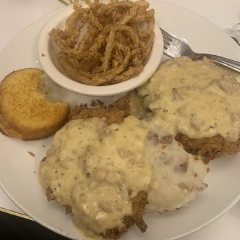 Sawyer & Co - Chicken fried chicken with mashed potatoes and fried onions. The most delicious! - Diners Near Me - Austin, Texas Sawyer & Co - Chicken fried chicken with mashed potatoes and fried onions. The most delicious! - Diners Near Me - Austin, Texas