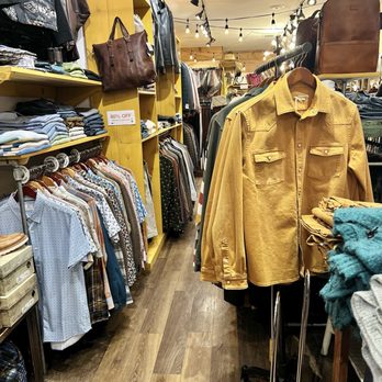 Rustic Chić Boutique - Men's clothing - Jewelry Near Me - Mackinac Island, Michigan Rustic Chić Boutique - Men's clothing - Jewelry Near Me - Mackinac Island, Michigan
