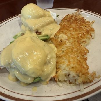 Homeskillet - Haus Eggs Benedict - Breakfast & Brunch Near Me - Alameda, California Homeskillet - Haus Eggs Benedict - Breakfast & Brunch Near Me - Alameda, California