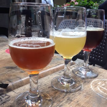 Beerbistro - Beer flight - Bistros Near Me - Toronto, Ontario Beerbistro - Beer flight - Bistros Near Me - Toronto, Ontario