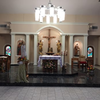 St. Ann Catholic Church - A reversing altar and tabernacle. - Churches Near Me - La Vernia, Texas St. Ann Catholic Church - A reversing altar and tabernacle. - Churches Near Me - La Vernia, Texas